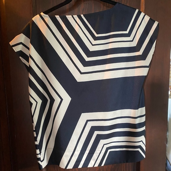 Ann Taylor Blouse - Picture 4 of 5